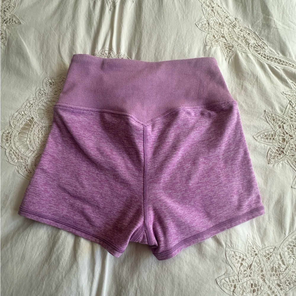 Alo Alosoft Aura Shorts, Pink Lavender, Size XS - Picture 2 of 6